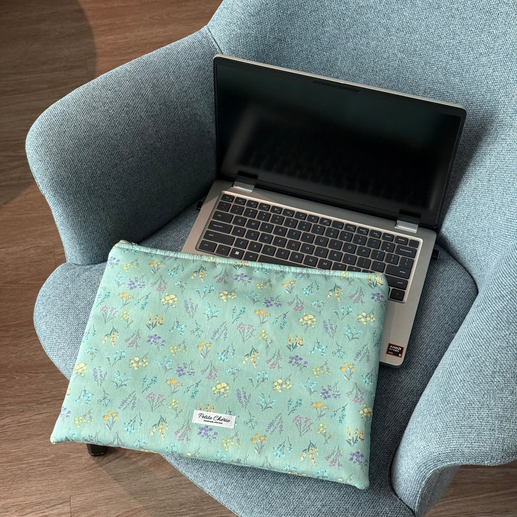 Flora laptop/iPad sleeve