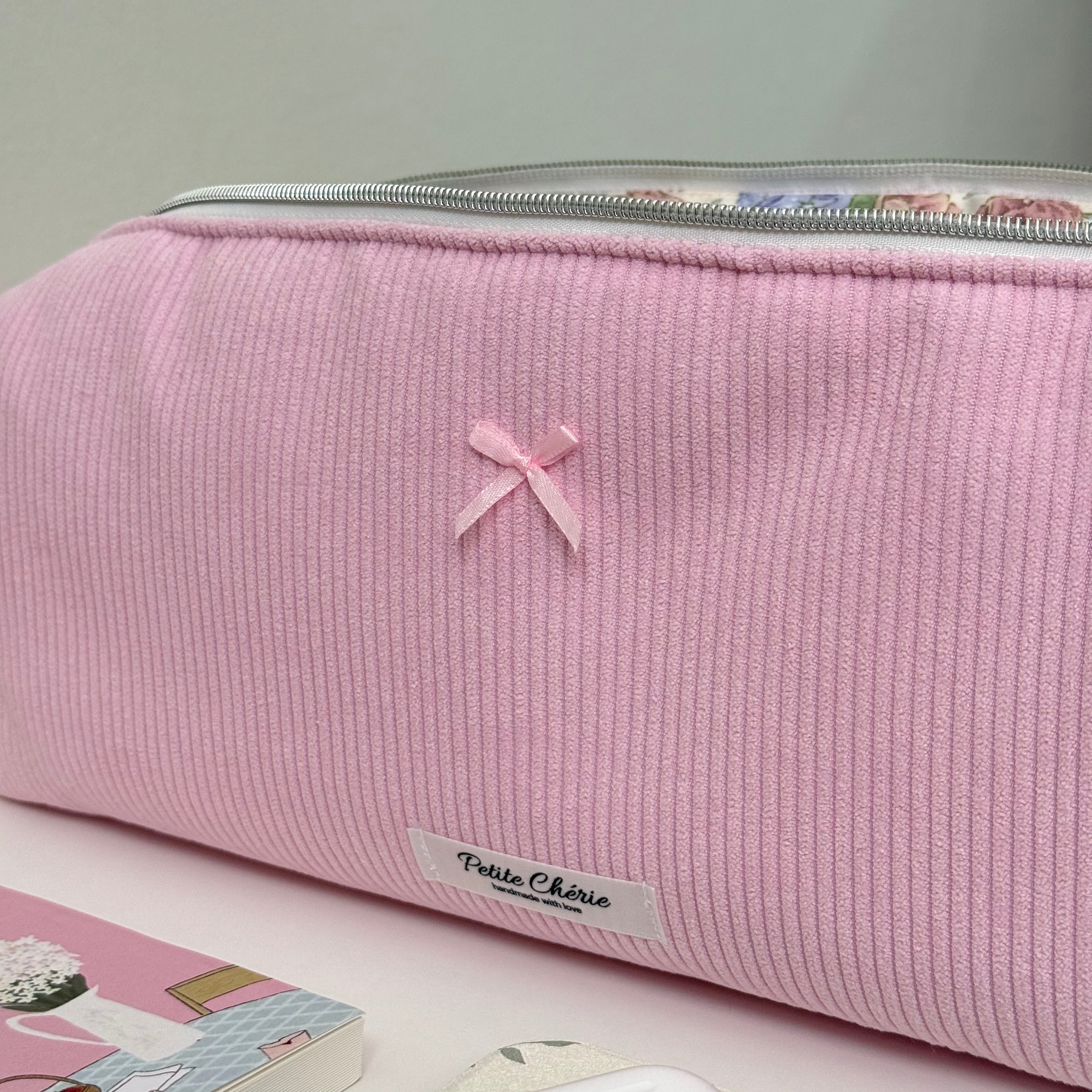 Dyson/Hair tools pouch in Blossom Belle & Fleur Bleu